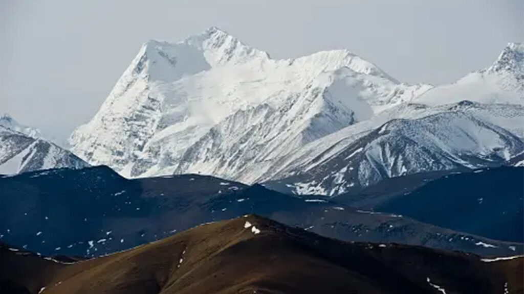 Kailash and Manasarovar Including Lhasa Tour