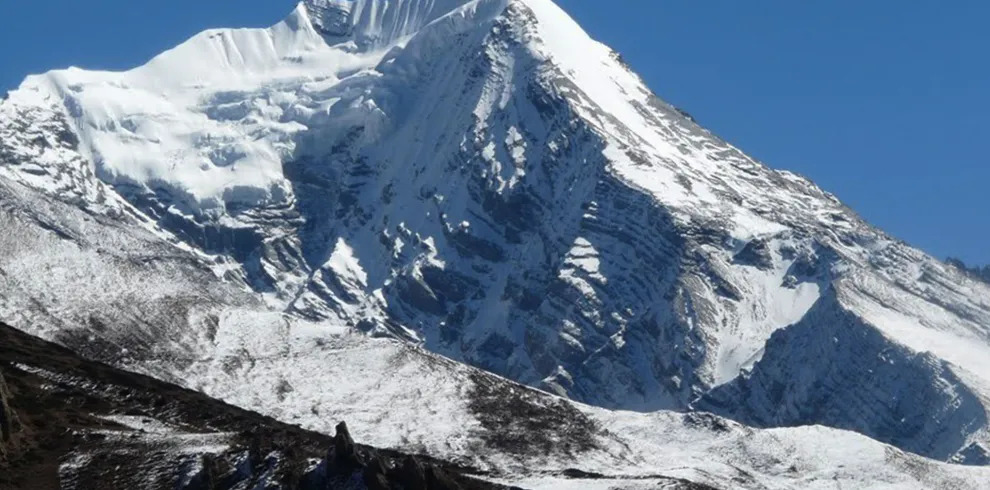 Pisang Peak Climbing